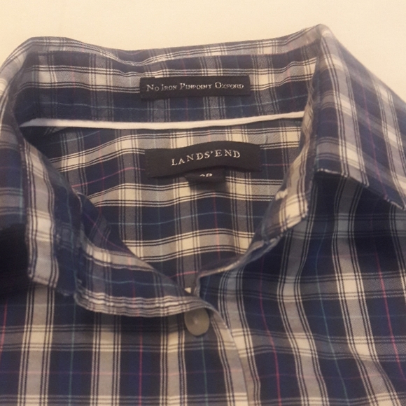 Lands' End Button Down - Picture 4 of 6